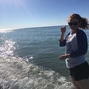 Meet your Posher, Elizabeth